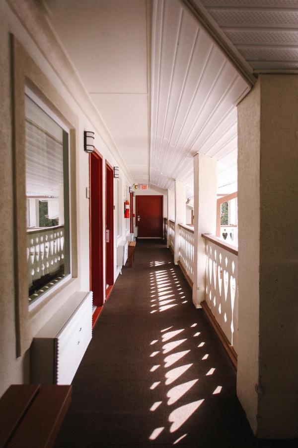 Riverbend Motel & Cabins Helen Esterno foto
