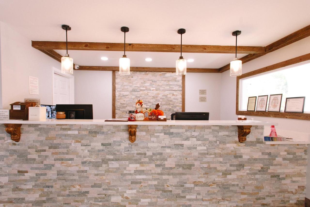 Riverbend Motel & Cabins Helen Esterno foto