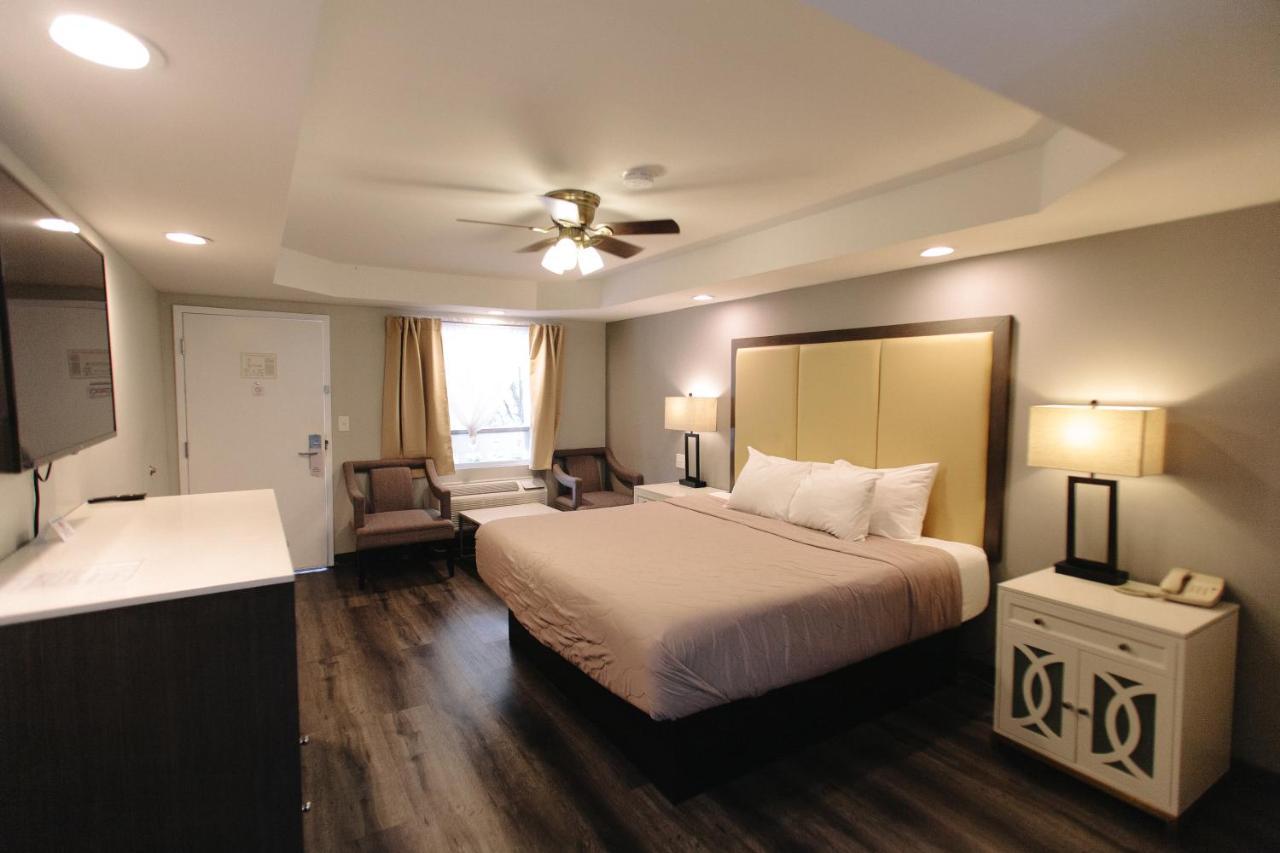 Riverbend Motel & Cabins Helen Esterno foto