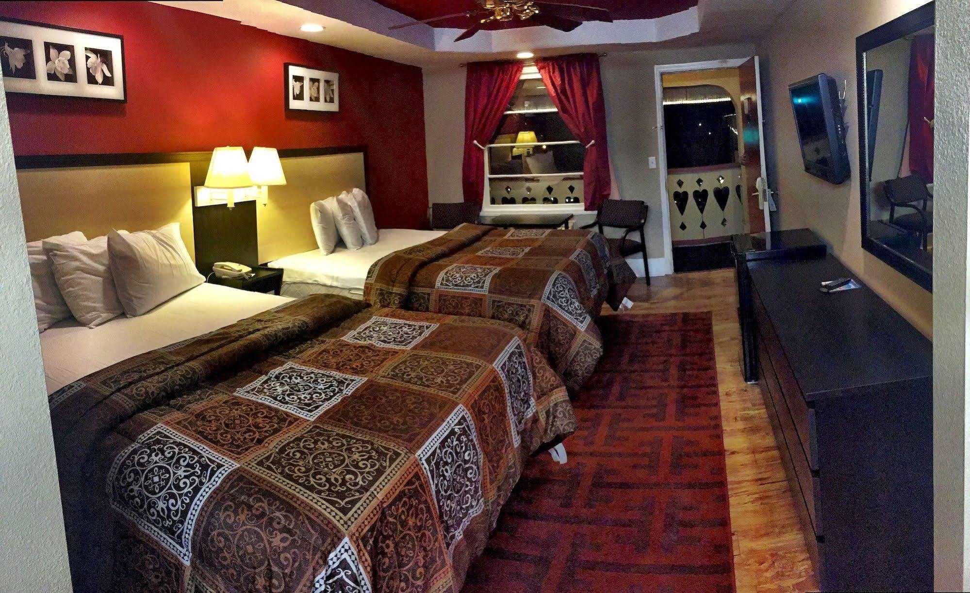 Riverbend Motel & Cabins Helen Esterno foto